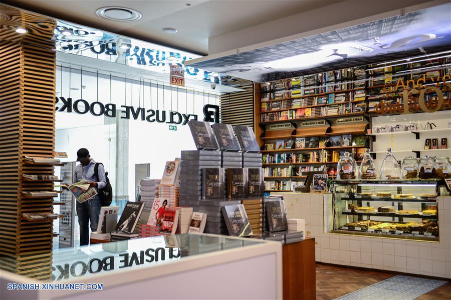 SOUTH AFRICA-JOHANNESBURG-WORLD BOOK AND COPYRIGHT DAY-BOOK SHOP PLUS RESTAURANT