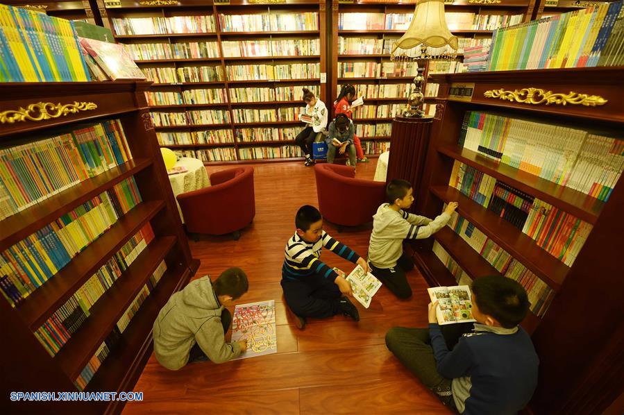 Heilongjiang: Librería Pushkin en Harbín