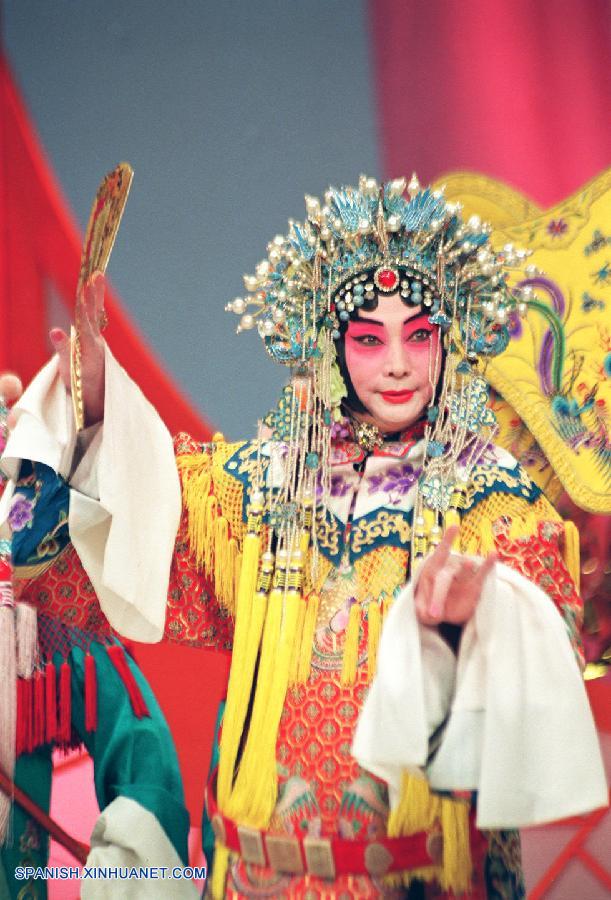 Mei Baojiu, un famoso intérprete de ópera de Beijing e hijo de un legendario magnate teatral chino, falleció a la edad de 82 años hoy lunes en Beijing.