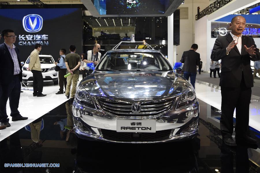 Los vehículos sin conductor, los de nuevas energías y los deportivos utilitarios son las principales atracciones del Salón Internacional del Automóvil de Beijing, que ha reunido a más de 1.600 expositores y 1.179 coches que compiten por encontrar compradores en el mayor mercado automovilístico del mundo.