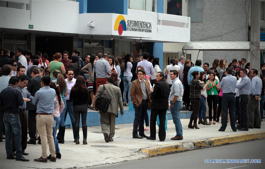 (2)ECUADOR-QUITO-MEDIO AMBIENTE-SISMO