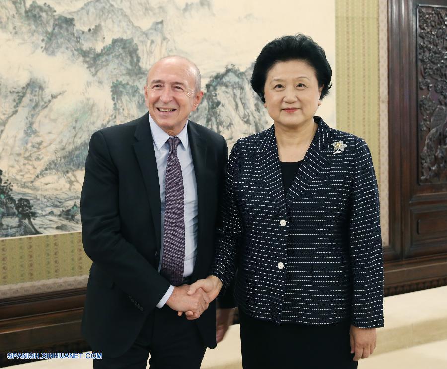 La viceprimera ministra de China, Liu Yandong, se reunió hoy con el alcalde de la ciudad francesa de Lyon, Gerard Collomb, quien está de visita en China.
