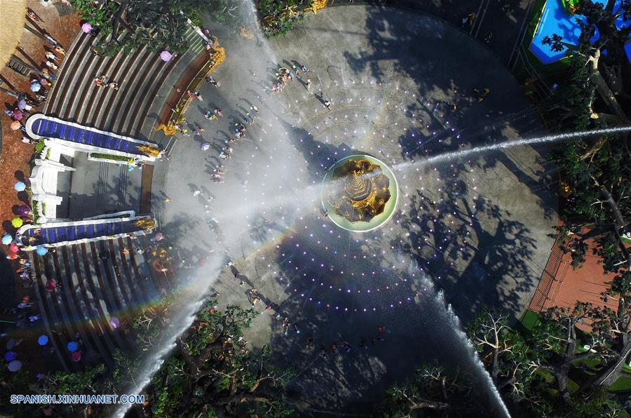 La temperatura más alta en Shenzhen alcanzó los 33 grados centígrados el viernes.