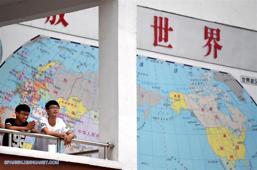 El Ministerio de Educaci&oacute;n de China inst&oacute; a las autoridades locales a prepararse para el pr&oacute;ximo examen de entrada a la universidad, conocido como el 'gaokao' la pr&oacute;xima semana.