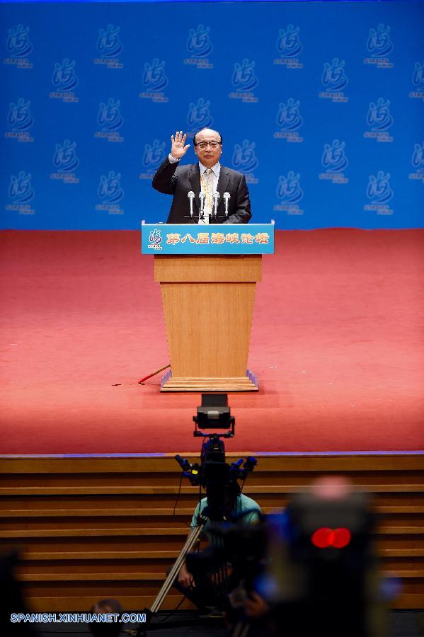 El vicepresidente del Kuomintang (KMT), Jason Hu, afirmó que este partido está totalmente comprometido con el mantenimiento de la paz a través del estrecho de Taiwan y con el apoyo a los intercambios y la cooperación continuados en ese mismo ámbito.
