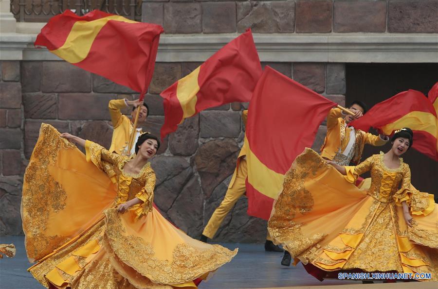 (7)CHINA-SHANGHAI-INDUSTRIA-DISNEYLANDIA