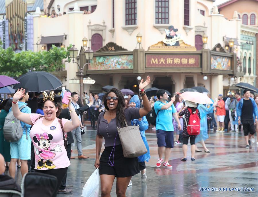 (8)CHINA-SHANGHAI-INDUSTRIA-DISNEYLANDIA