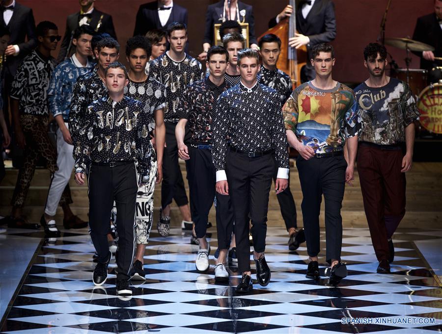 (15)ITALIA-MILAN-MODA-SEMANA MODA 