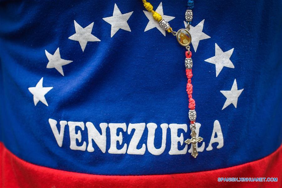 (10)VENEZUELA-CARACAS-POLITICA-REFERENDO