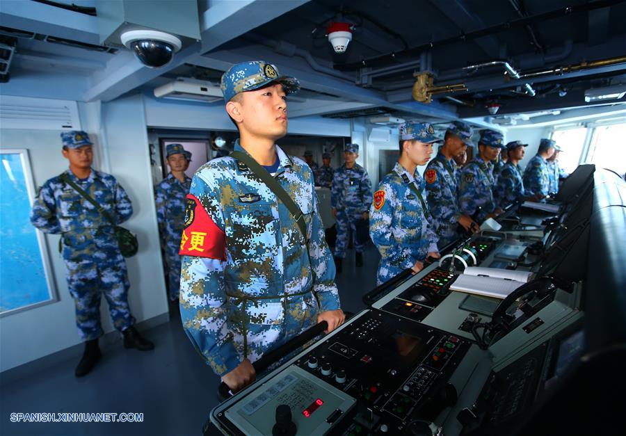 La Marina china realizó este viernes un ejercicio de combate anual en la zona de aguas cerca de la isla de Hainan y las islas de Xisha de China.