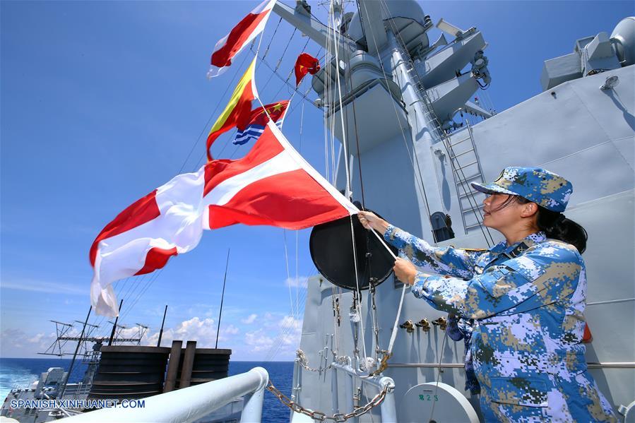 La Marina china realizó este viernes un ejercicio de combate anual en la zona de aguas cerca de la isla de Hainan y las islas de Xisha de China.