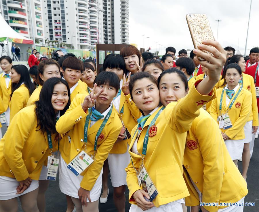 （里约奥运会）（3）中国体育代表团举行升旗仪式