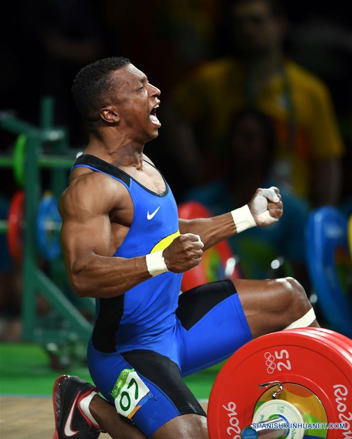 （里约奥运会·夺冠一刻）（8）举重——男子62公斤级：哥伦比亚运动员夺冠