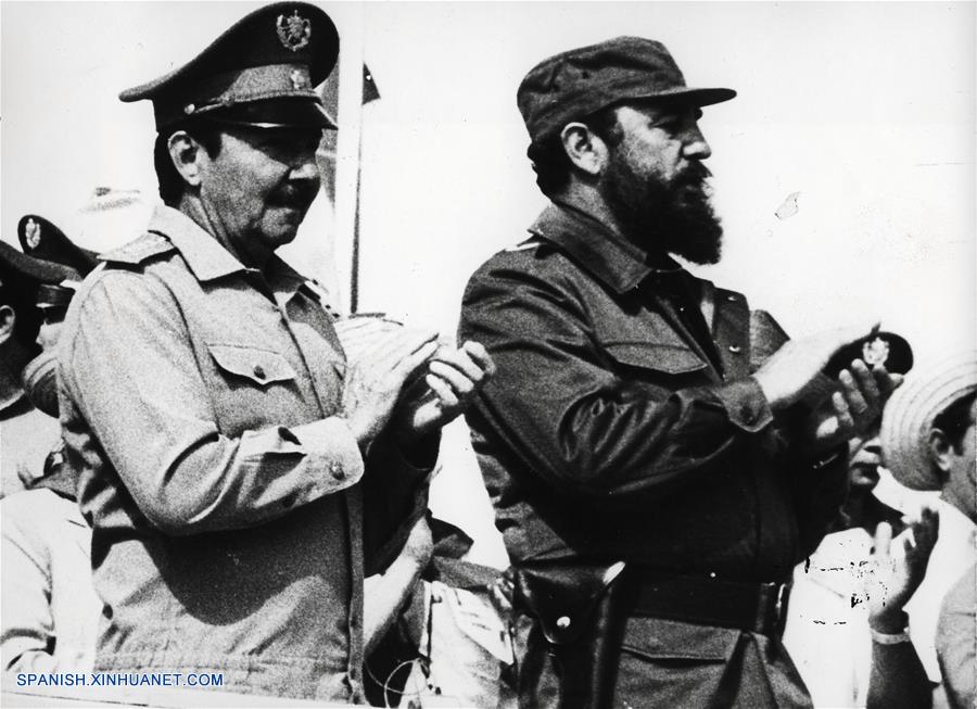 (12)CUBA-HABANA-POLITICA-FIDEL CASTRO-SERIE