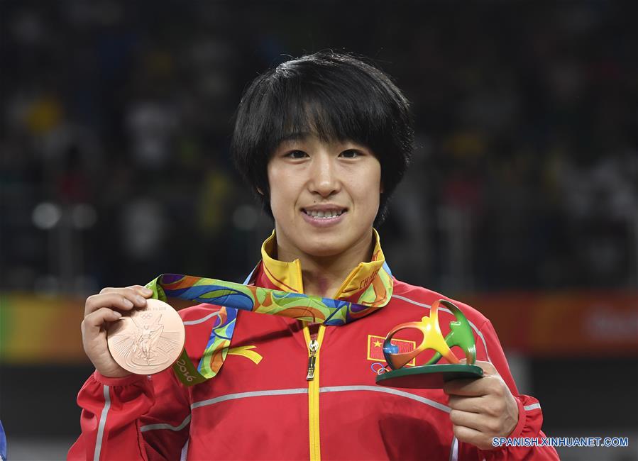 （里约奥运会·领奖台）摔跤——女子自由式48公斤级：孙亚楠获铜牌