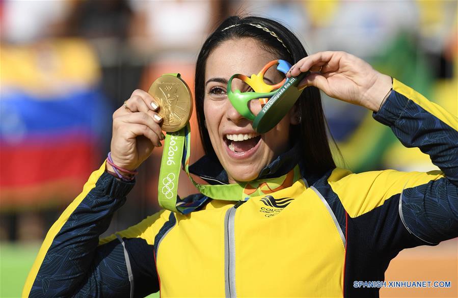 （里约奥运会·领奖台）（3）自行车——女子小轮车：哥伦比亚选手帕洪摘金
