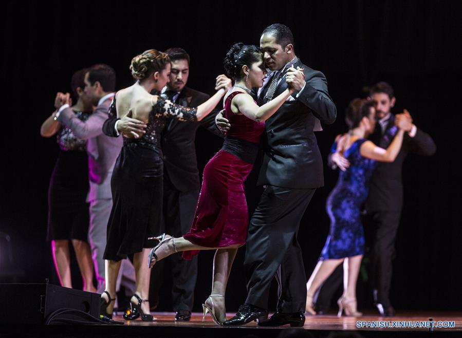 Pareja argentina se adjudica campeonato mundial de Tango Spanish