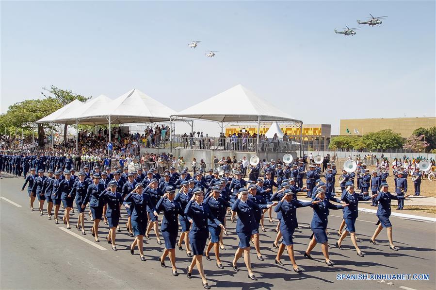 (20)BRASIL-BRASILIA-SOCIEDAD-CONMEMORACION