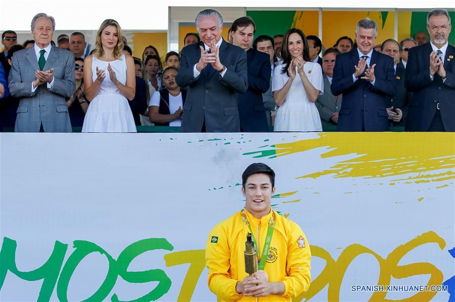 (24)BRASIL-BRASILIA-SOCIEDAD-CONMEMORACION