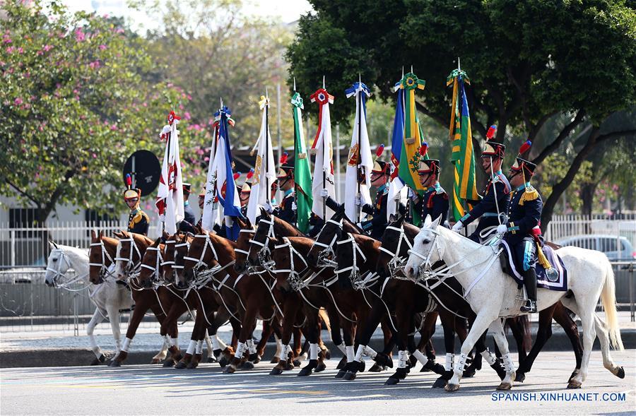 (43)BRASIL-RIO DE JANEIRO-SOCIEDAD-CONMEMORACION
