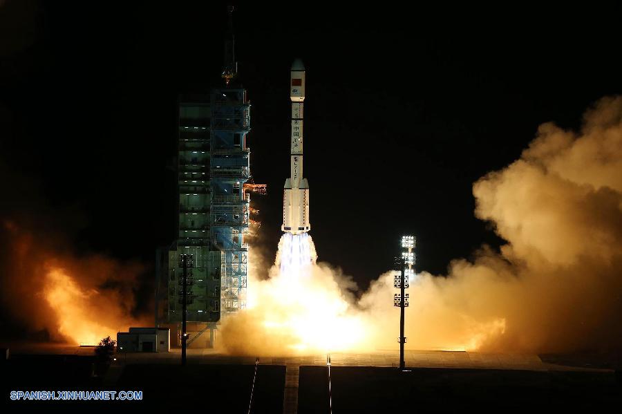 China lanzó hoy al espacio al laboratorio espacial Tiangong-2, como un preparativo para una estación espacial permanente que China planea construir alrededor del 2022.