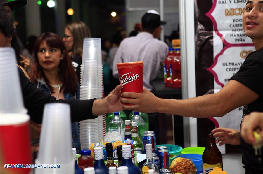 La exposici&oacute;n Expo Michelada 2016 presentar&aacute; una variedad de 50 formas distintas de preparar la cerveza, incluyendo decenas de sabores e ingredientes como frutas y mariscos para aquellos que gustan de experimentar con el sabor de la cerveza.