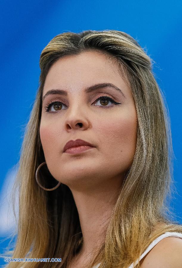 La primera dama de Brasil, Marcela Temer, asumió hoy el comando de un nuevo programa social creado por el Gobierno destinado a prestar atención a niños de hasta tres años nacidos en las familias más pobres del país.