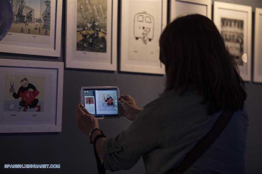 Exposición 'Descubriendo el manhua chino' reúne 230 obras de historieta china, 130 de ellas originales, de doce artistas diferentes.