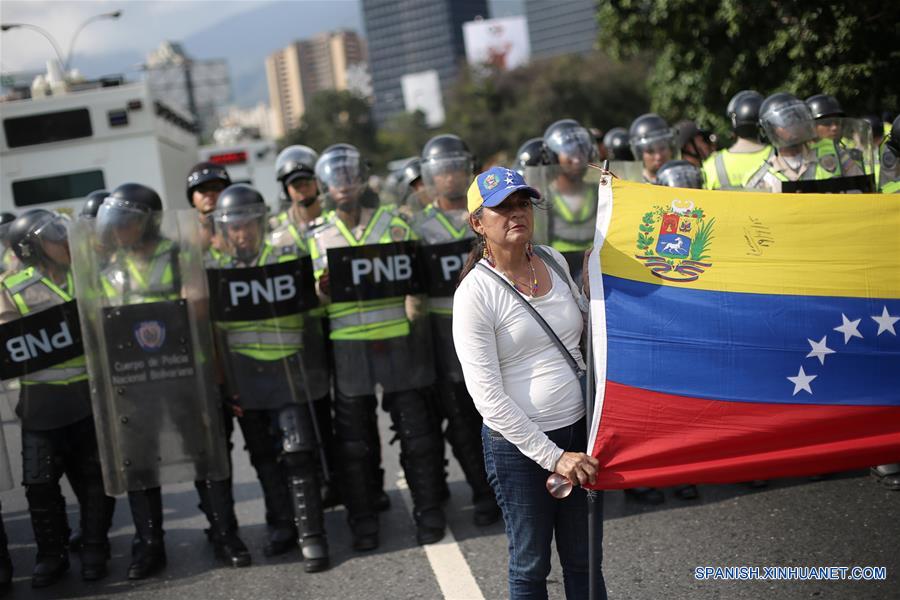 (53)VENEZUELA-CARACAS-SOCIEDAD-PROTESTA