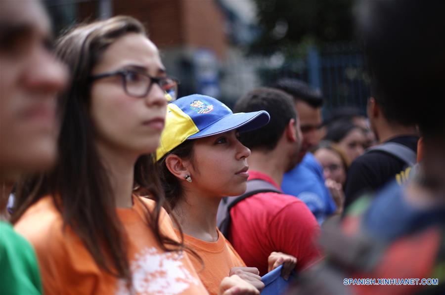 (2)VENEZUELA-CARACAS-SOCIEDAD-PROTESTA