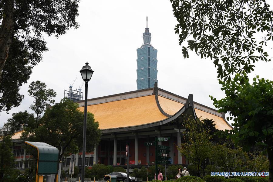 (10)CHINA-TAIPEI-SOCIEDAD-CONMEMORACION