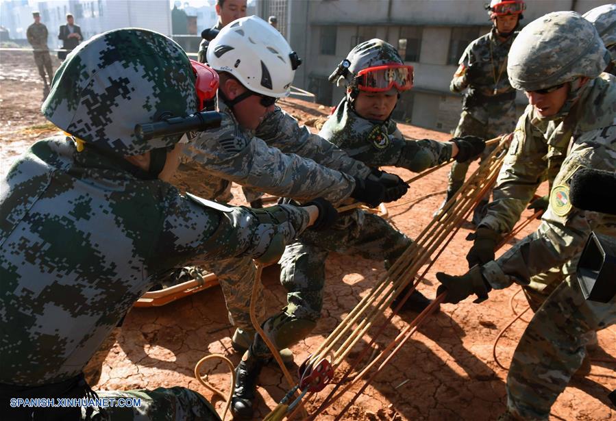 Los equipos militares de China y Estados Unidos de América participaron el viernes en un ejercicio conjunto de ayuda humanitaria y alivio de desastres en Kunming.