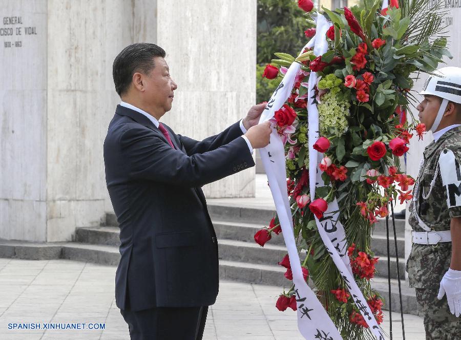 El presidente de China, Xi Jinping, y su homólogo peruano, Pedro Pablo Kuczynski, acordaron hoy promover un mejor y más rápido desarrollo de la asociación estratégica integral entre los dos países.