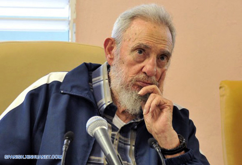 El líder histórico de la Revolución cubana, Fidel Castro, falleció el viernes a la edad de 90 años, dijo el presidente Raúl Castro, a través de una alocución televisada, según informó Prensa Latina.