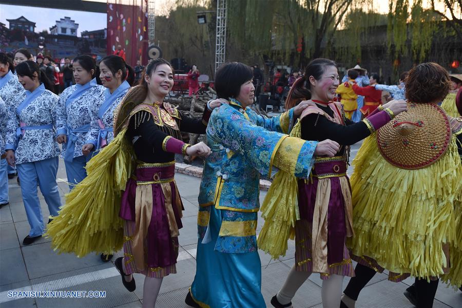 Zhejiang: 8 Feria del Pescado en Hefu