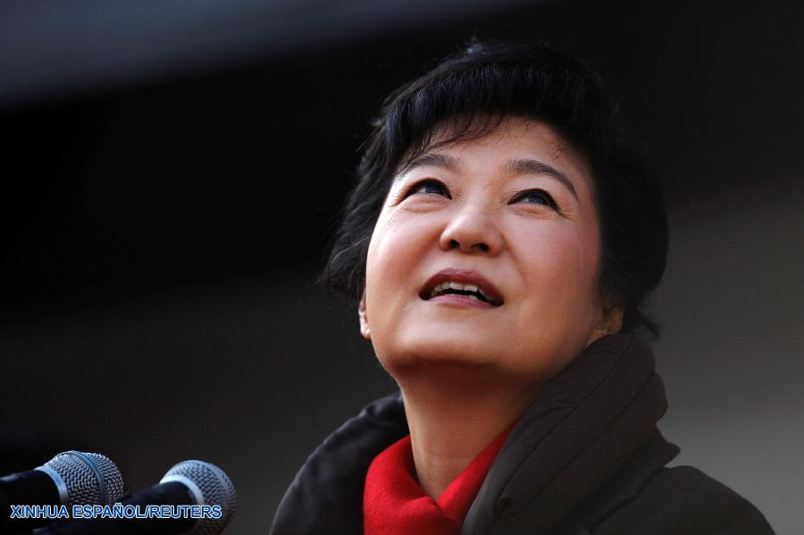 La presidenta de Corea del Sur, Park Geun-hye, dijo este martes que aceptaría con calma que el próximo viernes se aprobase la moción sobre su destitución en el Parlamento del país.