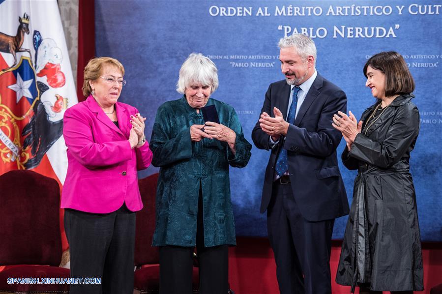 Chile: Galardón 'Orden al Mérito Artístico y Cultural Pablo Neruda 2016'