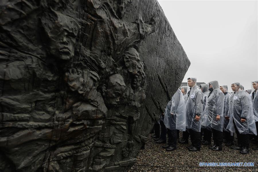 (15)CHINA-NANJING-SOCIEDAD-CONMEMORACION 