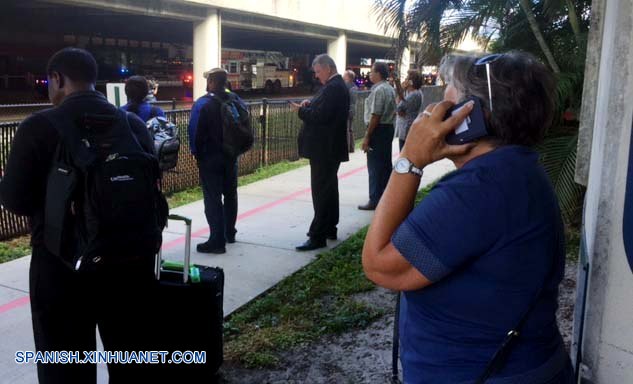 Un tiroteo dej&oacute; hoy cinco muertos y ocho heridos en el Aeropuerto de Fort Lauderdale-Hollywood en Florida, Estados Unidos, inform&oacute; la polic&iacute;a local.
