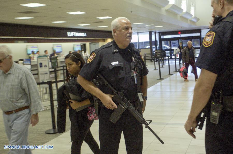 Un tiroteo dej&oacute; hoy cinco muertos y ocho heridos en el Aeropuerto de Fort Lauderdale-Hollywood en Florida, Estados Unidos, inform&oacute; la polic&iacute;a local.