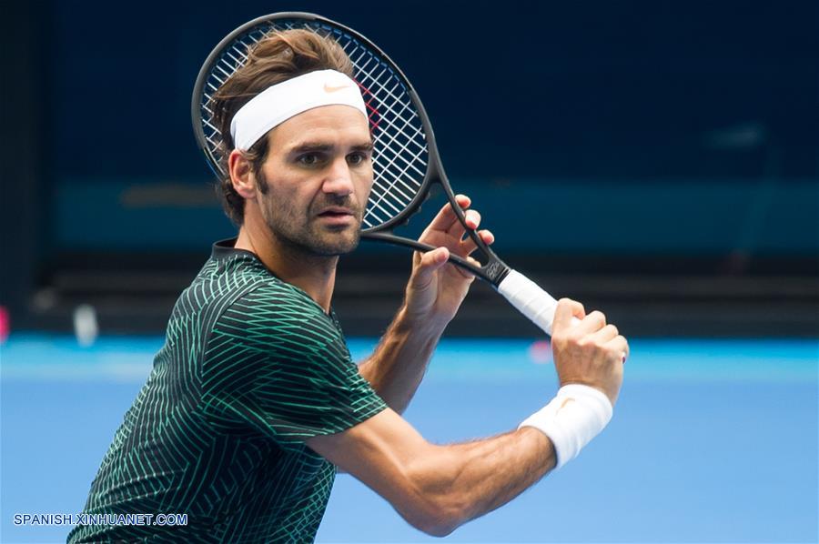 Tenis: Roger Federer prepara para Abierto de Australia