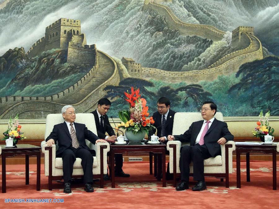 Los importantes líderes chinos Li Keqiang, Zhang Dejiang y Wang Qishan se reunieron hoy en Beijing con el secretario general del Comité Central del Partido Comunista de Vietnam (PCV), Nguyen Phu Trong, para impulsar las relaciones.