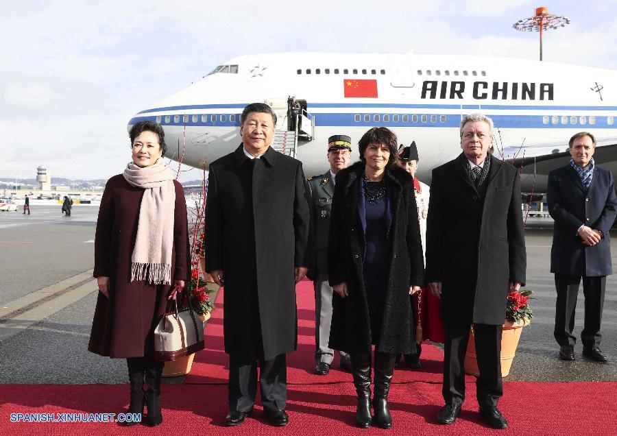El presidente chino, Xi Jinping, llegó hoy a Zúrich para realizar una visita de Estado a Suiza y asistir a la reunión anual 2017 del Foro Económico Mundial (FEM) en Davos.