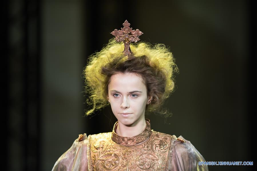 (5)FRANCIA-PARIS-MODA-SEMANA MODA