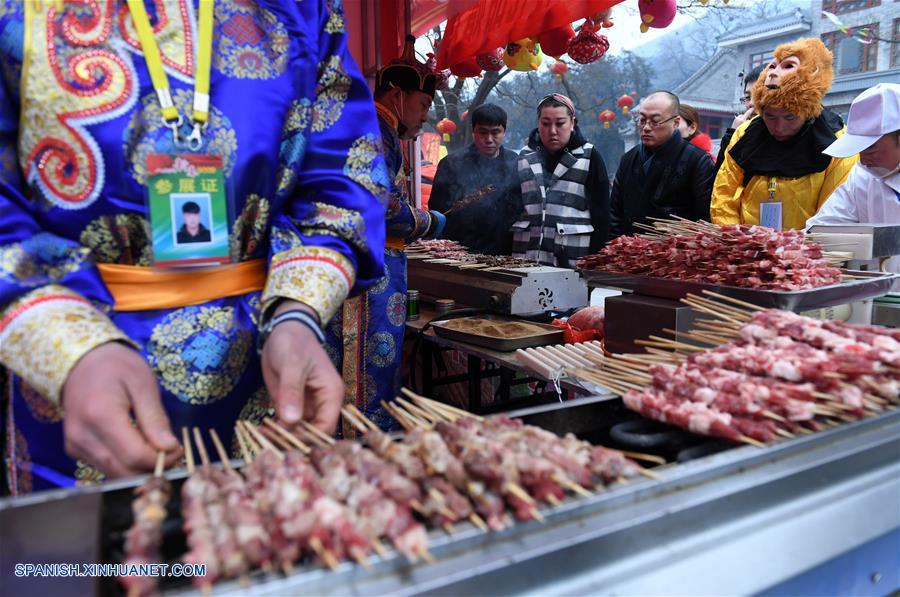 El espíritu más importante del Año Nuevo Lunar chino, o Festival de Primavera, es la reunión familiar. Es también la mejor época para que las personas de todas las edades se reúnan a disfrutar de una deliciosa comida.