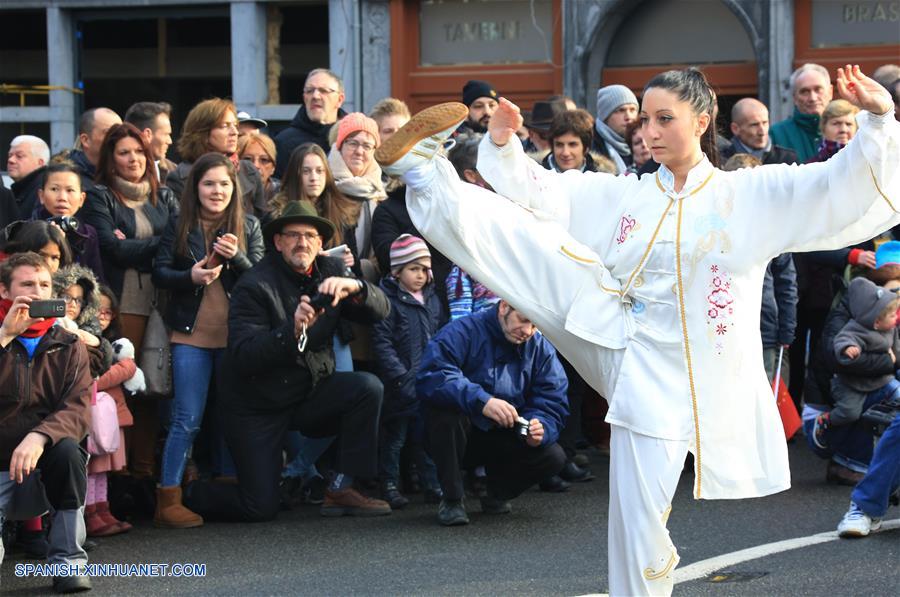 (11)BELGICA-DINANT-CHINA-SOCIEDAD-A&Ntilde;O NUEVO