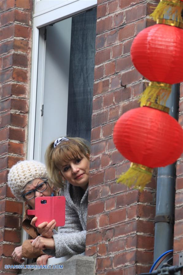 (14)BELGICA-DINANT-CHINA-SOCIEDAD-A&Ntilde;O NUEVO