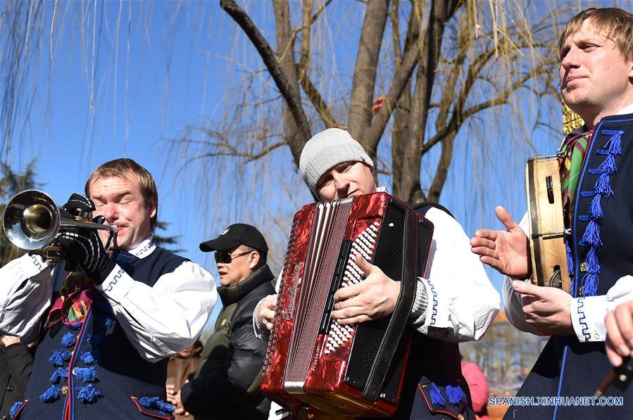 (5)CHINA-BEIJING-SOCIEDAD-AÑO NUEVO