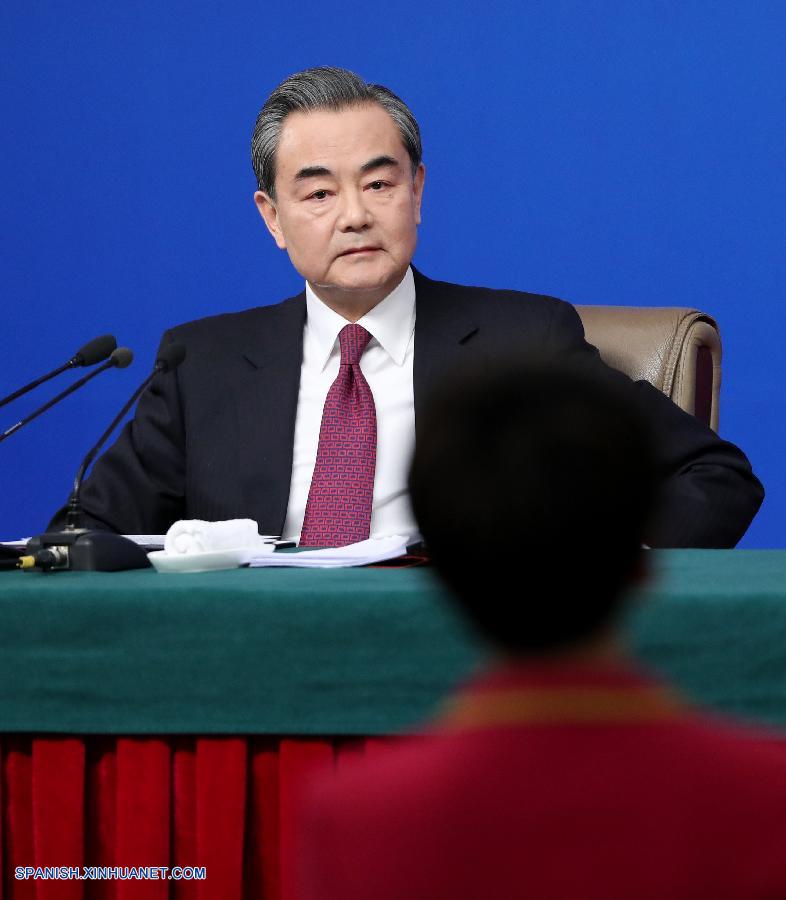 El ministro chino de Relaciones Exteriores, Wang Yi, instó hoy miércoles a Japón a que 'adopte el estado mental adecuado' y que sea sensato a la hora de ver y aceptar el desarrollo y la revitalización de China.