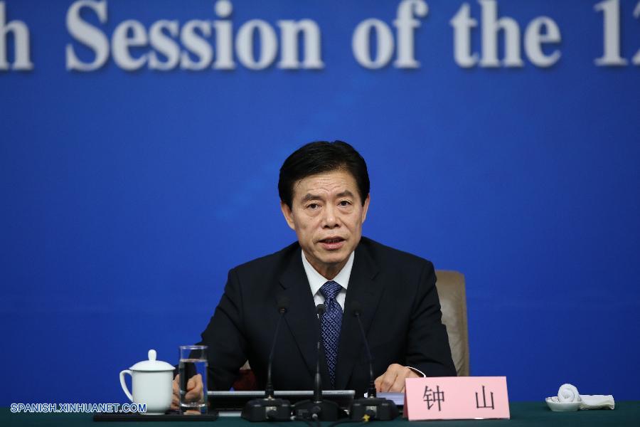 Ni a China ni a EEUU les conviene entablar una guerra comercial que perjudicaría a ambos, advirtió hoy sábado el ministro chino de Comercio, Zhong Shan.